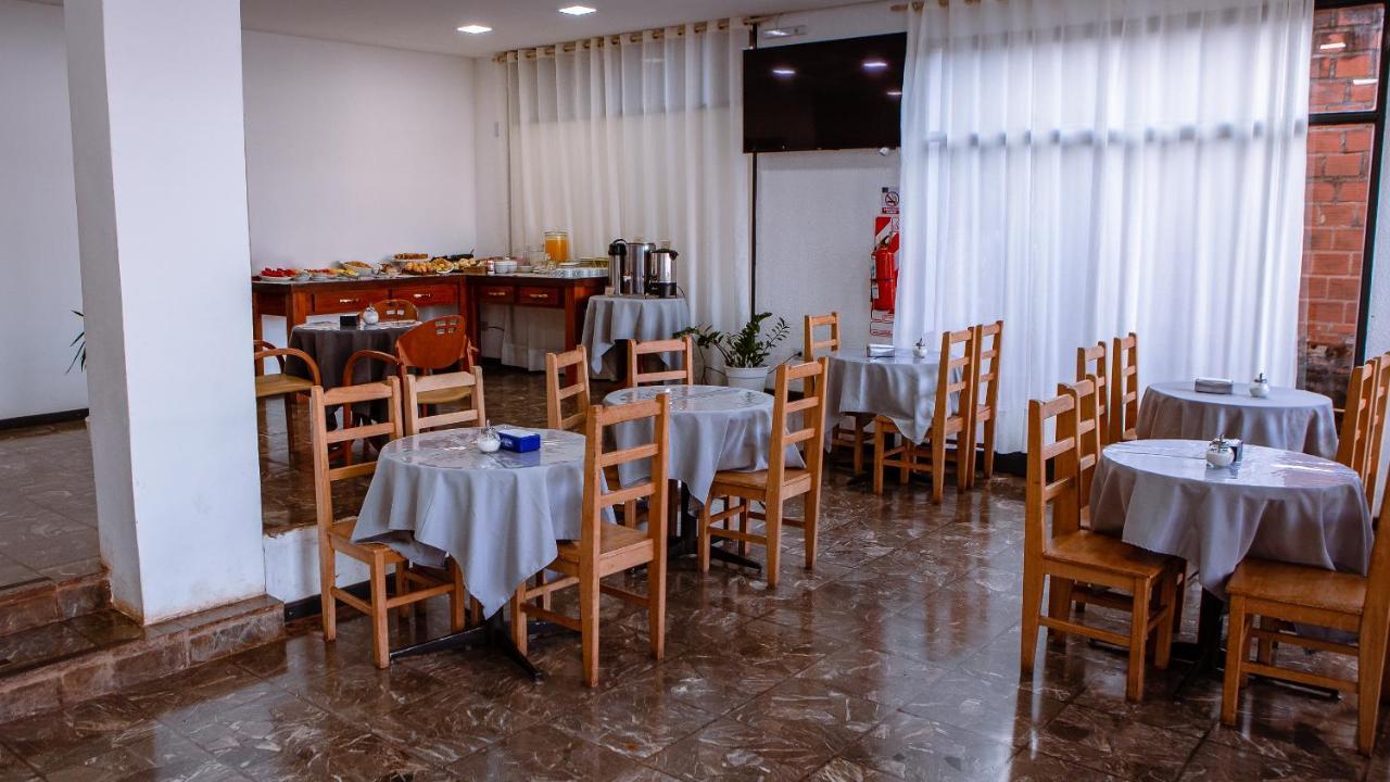 Tajy Iguazu Hotel Puerto Iguazú Buitenkant foto