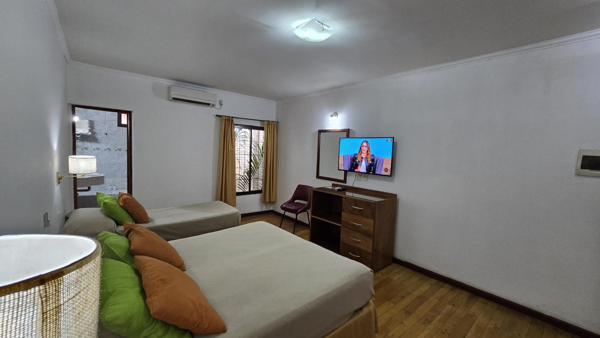 Tajy Iguazu Hotel Puerto Iguazú Buitenkant foto